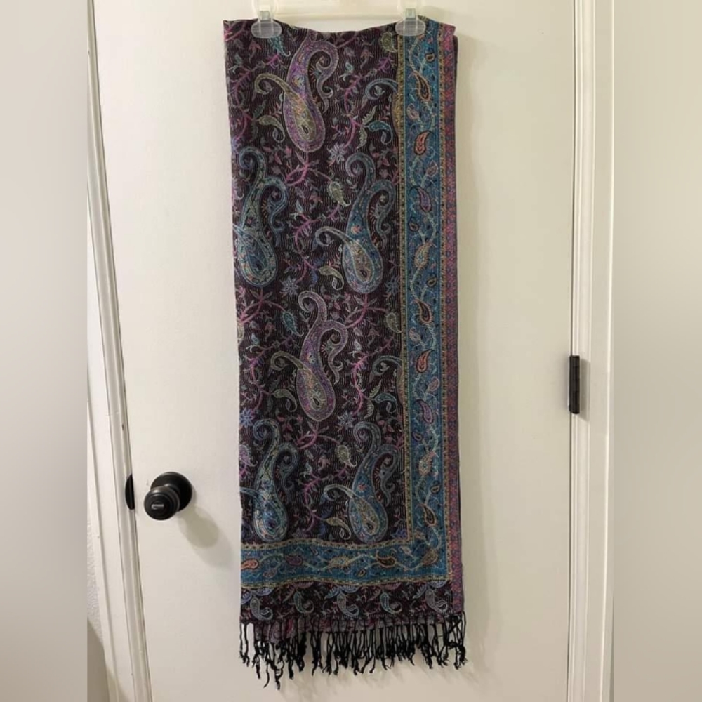 100% Cashmere Pashmina Scarf Wrap Purple Paisley Like New Condition with Fringe - Picture 2 of 3